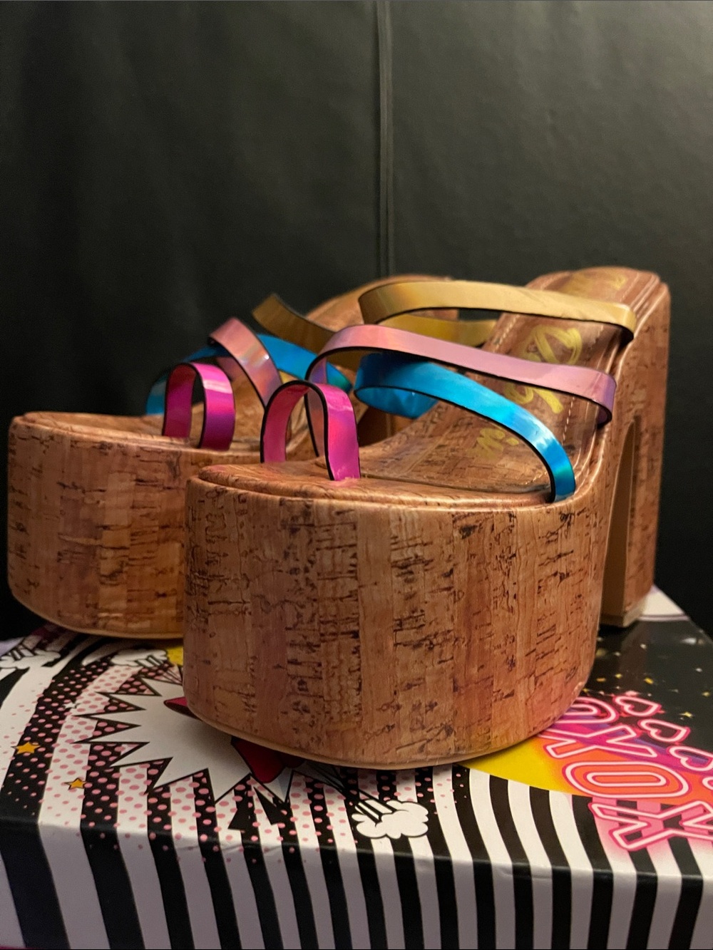 Cape Robbin Women’s Elci Cork 5” Platform Wedges Iridescent Multi-Color Sz 6 NWB